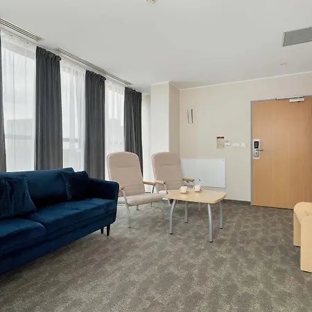 Daire Functional With Ac Lechicka Very Berry By Renters